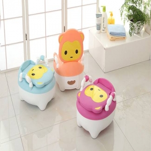 Ghế bô vệ sinh tiện dụng kiểu dáng đáng yêu cho bé